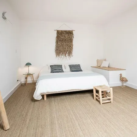 Appartement Cocon Boheme, Nid Douillet Proche Maison Carree Nîmes